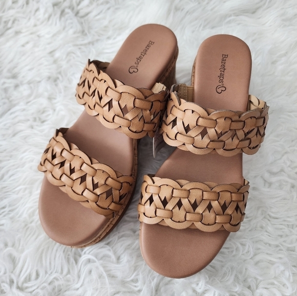 Baretraps Skylar Wedge Sandal. Size 6.5. New. Step into summer with the Skylar - Picture 2 of 6